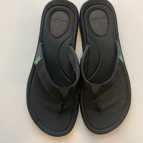 sanuk yoga mat sandals